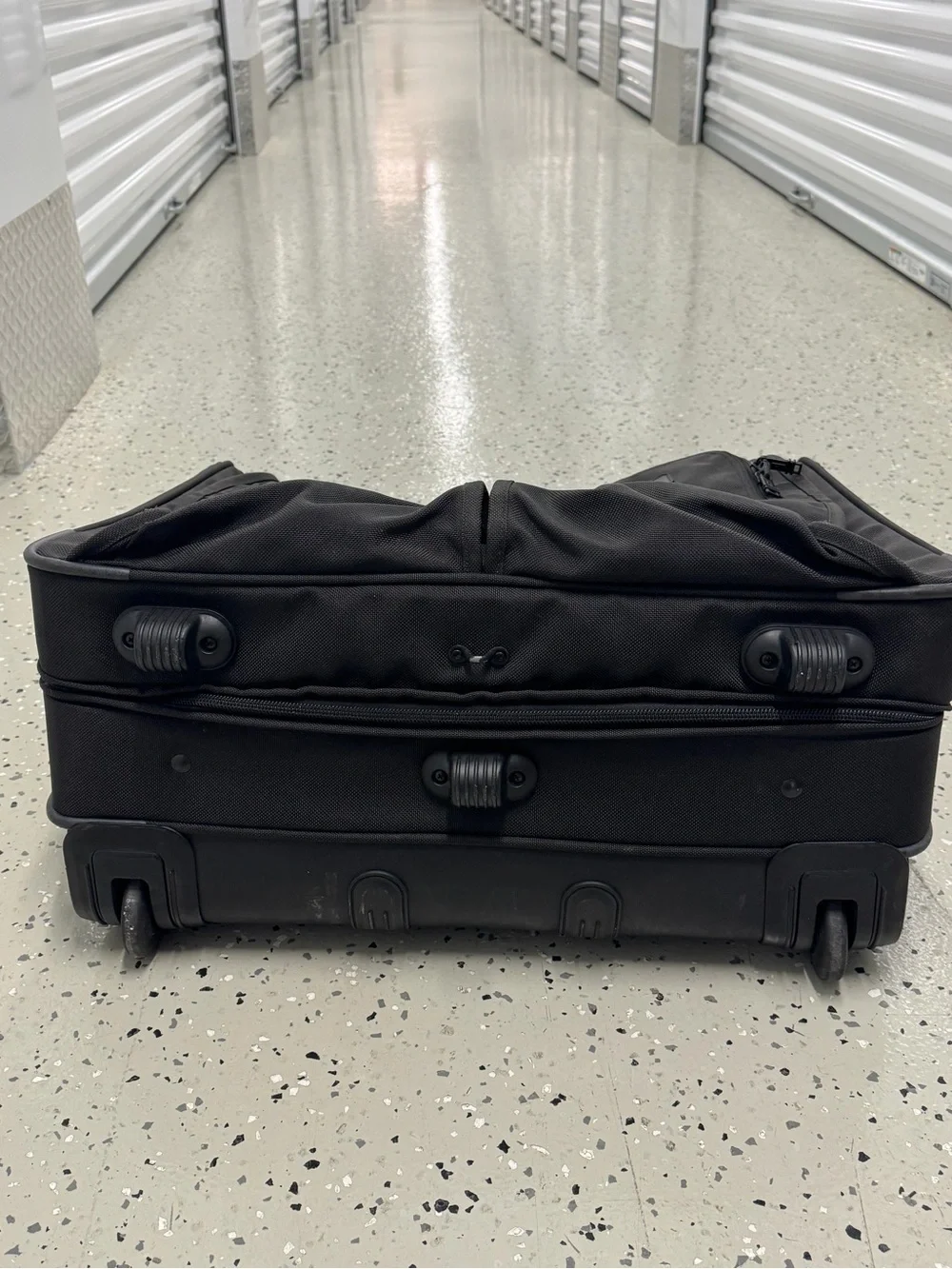 TUMI  Garment Bag